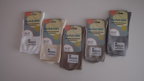 SKARPETY BEZUCISKOWE Z ELASTANEM SKARPETY BEZUCISKOWE Z ELASTANEM