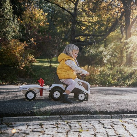 FALK Traktorek Baby Valtra Biały z Przyczepką + akc. od 1 roku FALK FALK Traktorek Baby Valtra Biały z Przyczepką + akc. od 1 roku FALK