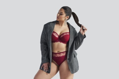 FIGI AV 1030 RUBY AVA FIGI AV 1030 RUBY AVA