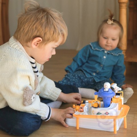 WOOPIE Interaktywny Tor Przeszkód dla Aut "Przygoda Astronauty" Woopie WOOPIE Interaktywny Tor Przeszkód dla Aut "Przygoda Astronauty" Woopie