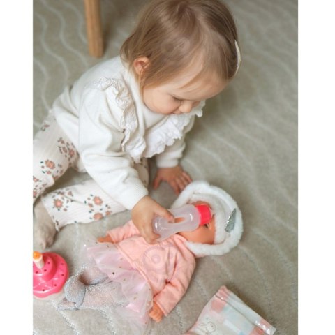 WOOPIE ROYAL Lalka Interaktywna Mała Zosia ma Urodziny 35 cm + Akc. Woopie Royal WOOPIE ROYAL Lalka Interaktywna Mała Zosia ma Urodziny 35 cm + Akc. Woopie Royal