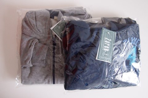 BLUZA SPORTOWA R.122-128 BLUZA SPORTOWA R.122-128