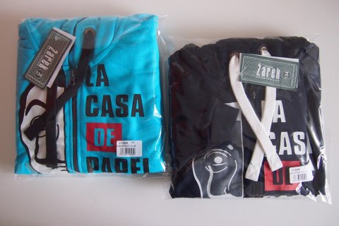 BLUZA SPORTOWA R.146-152 BLUZA SPORTOWA R.146-152